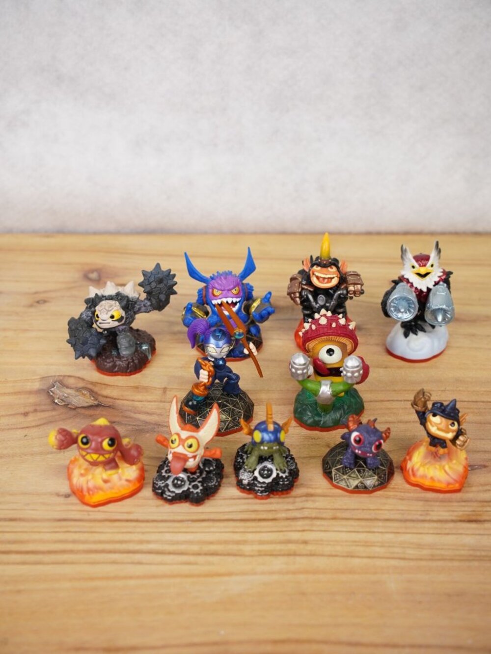 Skylanders Trap Team Lot of 11 w/ 5 Minis Spry, Drobit, Pop Fizz, Deja Vu Tested